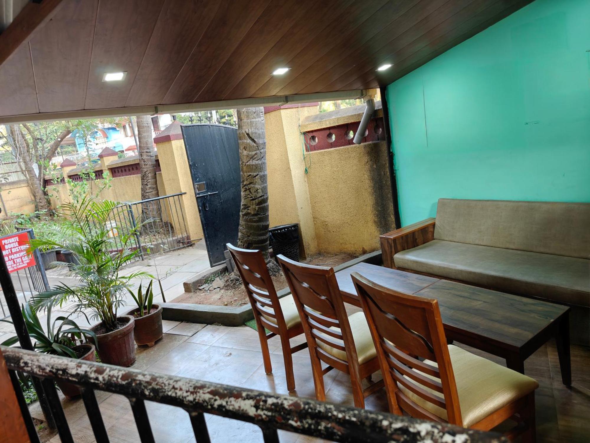 Ocean Walk Apartments 2Bhk Calangute Esterno foto