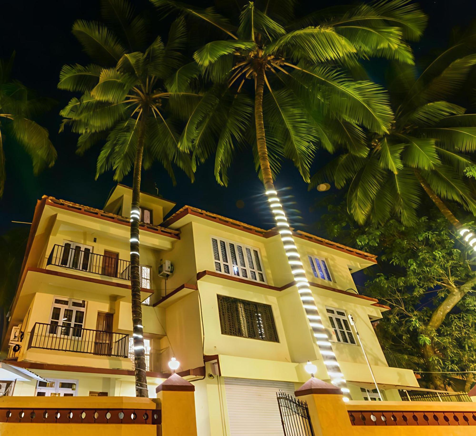 Ocean Walk Apartments 2Bhk Calangute Esterno foto